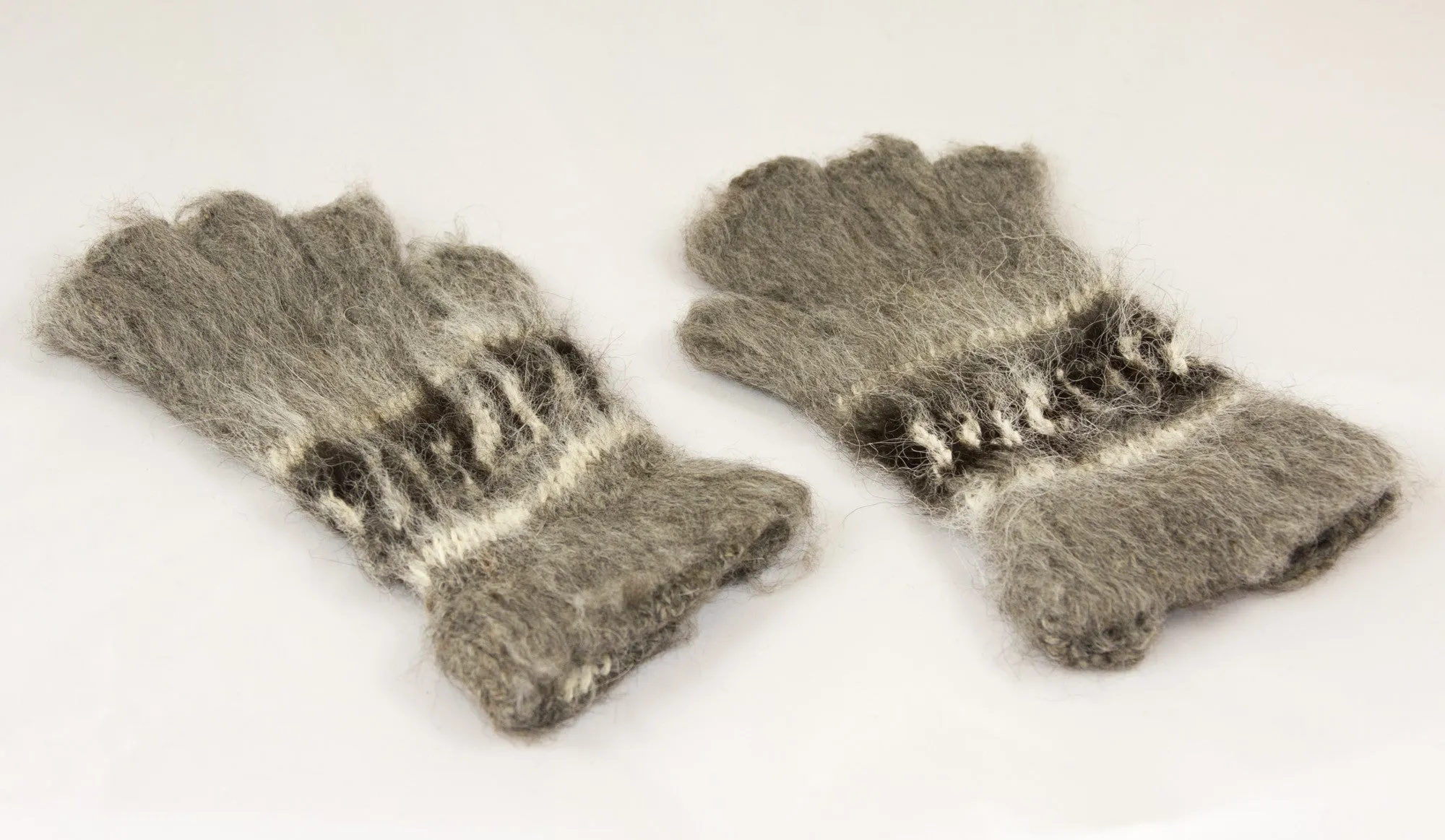 Alpaca fingerless gloves