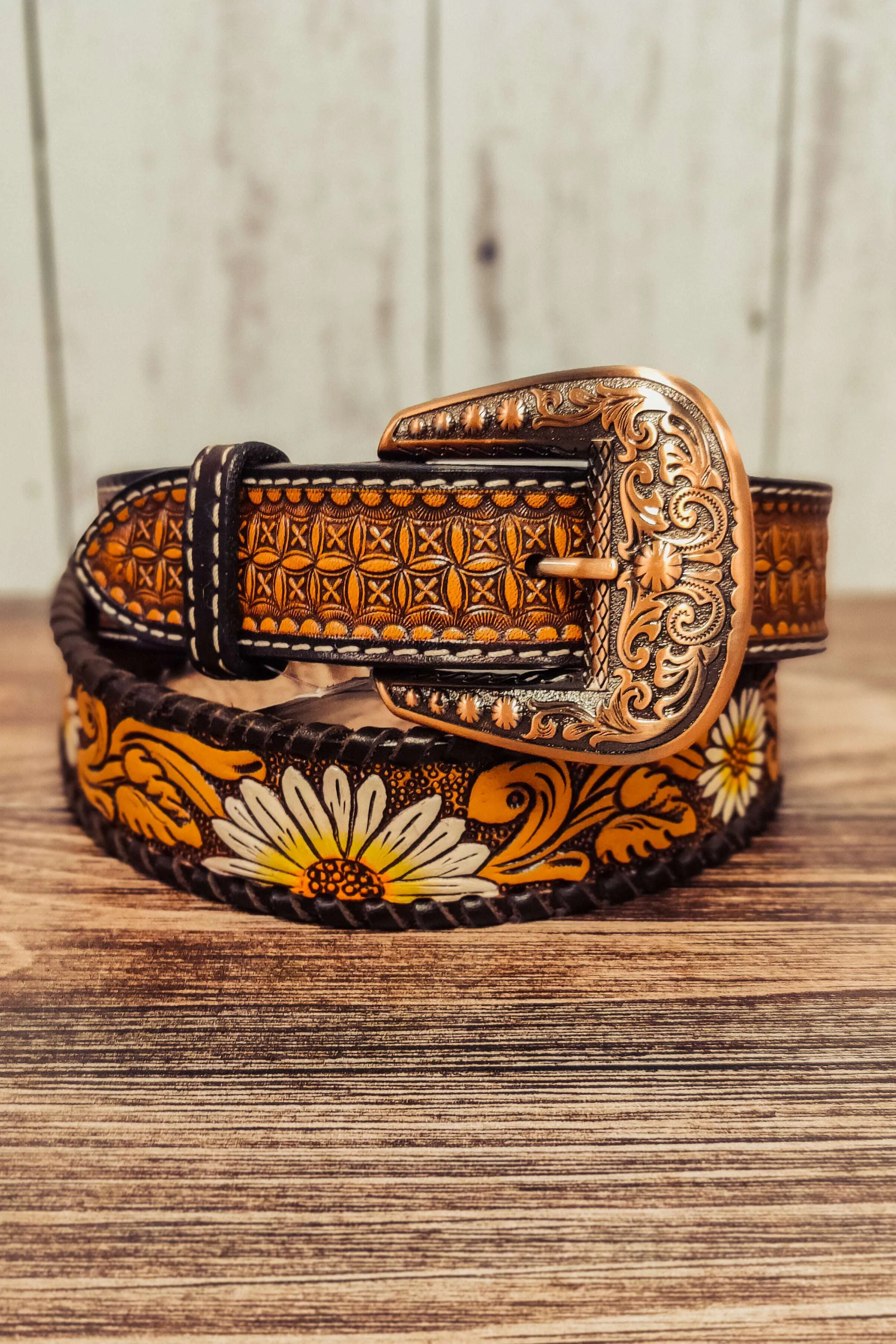 Daisy Tooled Belt