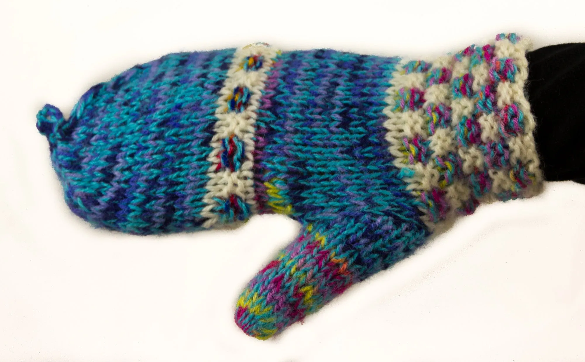 Multicolour fingerless mittens